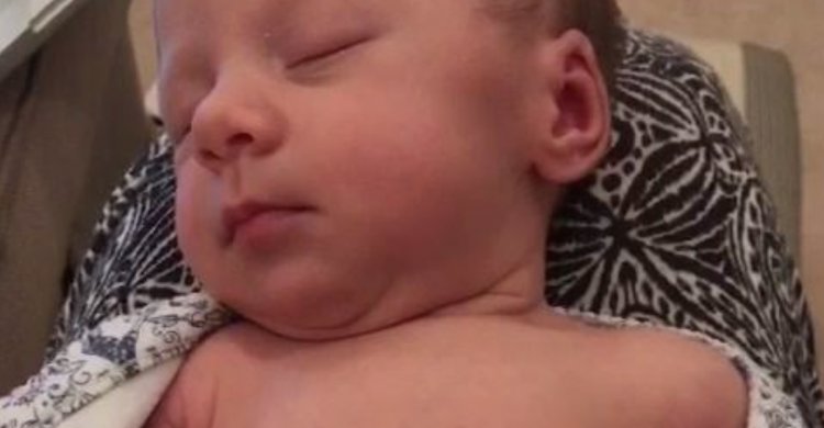 Blogster Waarschuwt Ouders Als Je Baby Zo Ademt Heeft Hij Zij Misschien Bronchitis Me To We