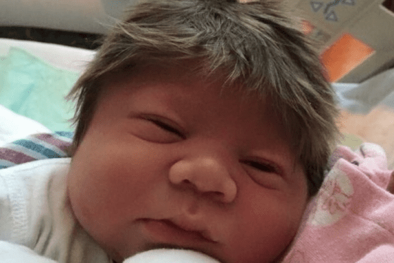 Ooit Zo Veel Haar Op Baby S Gezien Wij Niet Me To We